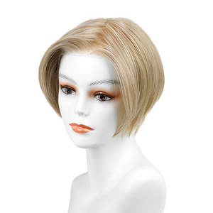 วิกผมสังเคราะห์แบบไม่ต้องใช้กาว Kyla-DWY ทรง Pixie Cut ทำจากเส้นใยทนความร้อนสูง  แบบ Mono Skin Weft Lace Front  สามารถปรับแสกผมได้  ถักเปียสูง - Product Image 4