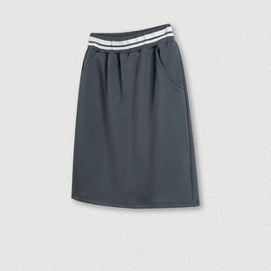 Falda de mezclilla de algodón negro sólido estilo imperio para mujer, pantalones informales con diseño de ombligo, transpirable y caliente para primavera - Product Image 1