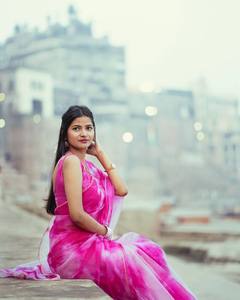 Saree de Organza pura de diseñador con impresión digital con hermosos bordes de encaje, Sari de desgaste de boda, Sari de desgaste de fiesta de diseñador. - Product Image 2