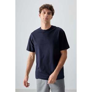 T-shirt basique pour homme Air Jones, coupe ample, en coton mélangé épais et doux, bleu marine pour un usage décontracté - Product Image 4