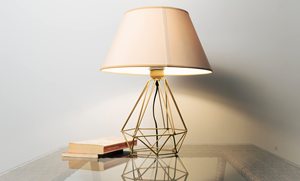 Base de lampe en métal, base creuse en bronze plaquée avec l'abat-jour blanc, goût unique. - Product Image 2