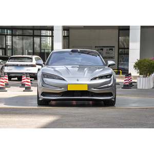YANGWANG U7 (2025) Auto Eléctrico de Lujo, Motor Turbo, Tracción en las Cuatro Ruedas, Control de Crucero Adaptativo, R20, Cuero, Caja de Cambios Automática, Alto Rendimiento Económico, Nuevo - Product Image 3