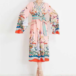 Vestido Midi de moda para mujer con estampado floral y mangas acampanadas Ropa de fiesta ajustada y acampanada por proveedor indio a precios asequibles - Product Image 6