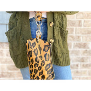 Conjunto de Carteras de Piel Vegana Marrón con Estampado de Leopardo de Alta Calidad, Estilo Vintage de Moda con Cadenas Decorativas y Cremallera para el Verano - Product Image 6