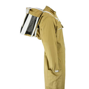 Ventilated Beekeeping Suit Lightweight and Durable Anti-Sting Design for Beekeeper Safety - Product Image 4