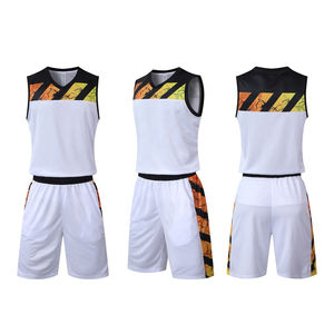 Ensemble de maillots de basket-ball de haute qualité, shorts respirants à séchage rapide, fournisseur en gros - Product Image 3