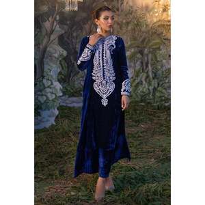 Conjuntos de Trajes para Mujer de Isalina - Product Image 1