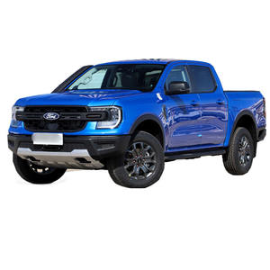 Pick-up 4x4 essence d'occasion 2023 2024, éclairage LED, sièges confortables, fonctionnalités de sécurité intelligentes, propre, fourni du Japon - Product Image 2