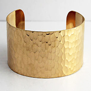 1940 Italy Green Floral New Year Brown Antiqued Matt Lightweight <b>Gold</b> hammered <b>chunky</b> cuff <b>bracelets</b> craftsmanship Brass Jewelry - Product Image 5