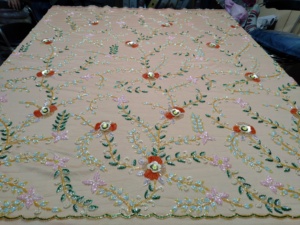 Tissu de dentelle brodé à la main de meilleure qualité de l'Inde Travail lourd - Product Image 4