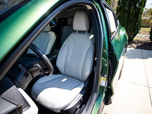 ฟอร์ด มัสแตง มัค-อี พรีเมียม อีเล็กทริก เอดวีดี ปี 2024 มือสอง สภาพดี - Product Image 4