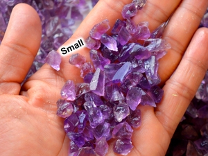 Dhorgems Améthyste Violette Naturelle, Perles Brutes Non Taillées, Formes Ovale et Poire, Iridescence, Rajasthan, Pierre de Naissance de Février, Propriétés Curatives - Product Image 4