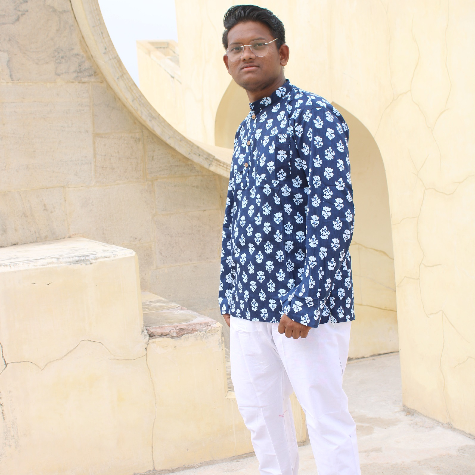 sachin and babi light blue dress 297,922 Business Casual Male Model Royalty-Free Images, Stock Photos &  Pictures