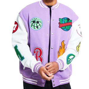 Chaqueta de invierno de talla grande para hombre de alta calidad personalizada MOQ bajo chaqueta universitaria de lana roja clásica hecha a mano diseño de rayas blancas - Product Image 1