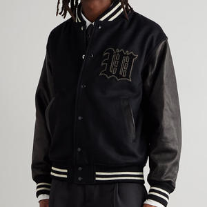 Veste d'université vintage pour hommes, noire avec bandes blanches, col montant, fermeture boutonnée, placement du logo avant - Product Image 3