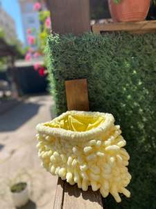 Sac à main en peluche jaune Shaggy fait à la main pour femme Crochet nuage pochette tricot sac à main en peluche - Product Image 4