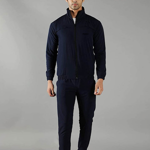 Survêtements en molleton à capuche de qualité supérieure fabriqués au Pakistan, ensembles de jogging personnalisés avec logo, ensembles de jogging en coton tricoté, style actif imprimé pour l'hiver - Product Image 3
