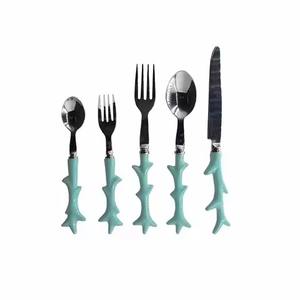 Magnifique ensemble de couverts en acier inoxydable écologique poli miroir pour les mariages et les décorations de table - Product Image 3