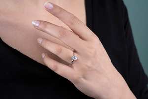 Bague de fiançailles en argent sterling 925 plaqué rhodium sans nickel, sertie de moissanite de couleur D, taille marquise, VVS, pour femme - Product Image 5