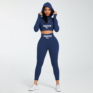 Chándal de mujer hecho a medida al por mayor Activewear Ideal para Fitness y relajación - Product Image 1