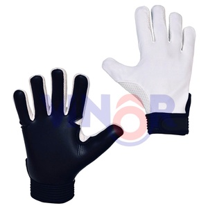 Gants de football gaélique personnalisés de la meilleure qualité, cuir respirant, latex, imprimé tendance, prix bas, concevez vos propres gants de football gaélique - Product Image 4