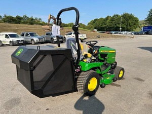 รถตัดหญ้าแบบนั่งขับ John Deere X950R ราคาประหยัด - Product Image 4