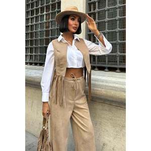 Conjunto de chaleco de gamuza para mujer con borlas 10273 - Product Image 5