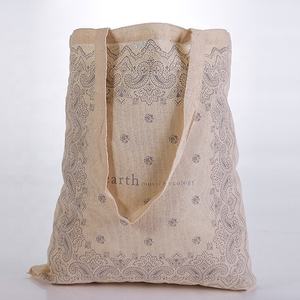 Sacs fourre-tout en toile de coton imprimés sur mesure Sacs à provisions réutilisables à fermeture éclair avec motifs de lettres à l'écran Sacs cadeaux de plage parfaits - Product Image 4