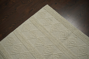 High Quality Woolen Room Decor Handwoven <b>Boho</b> <b>Rug</b> with Plush Pile Height Tufted Woven Cotton for Your Home's Touch of Elegance - Product Image 4
