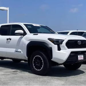 100 % Abordable, EN SOLDE, Toyota Tacoma Hybride Limited Double Cabine 2024, 5' de largeur de benne, 4x4 Automatique, Conduite à Gauche et à Droite - Product Image 1