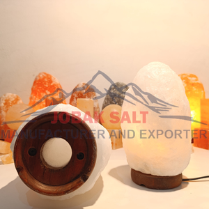 โคมไฟเกลือหิมาลายันงานฝีมือออร์แกนิกคริสตัลหินสีขาวแกะสลักจากหินธรรมชาติสำหรับยามค่ำคืนไฟฮวงจุ้ยคุณภาพสูงขายส่ง - Product Image 3