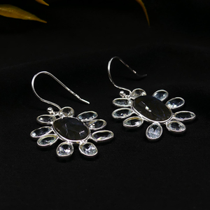 Pendientes Clásicos de Plata de Ley 925 con Baño de Oro y Labradorita Azul Topacio, Pendientes Colgantes para Bodas - Product Image 2