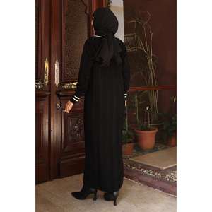 เดรสไหมพรมยาวทรงลำลองประดับกระดุมสีดำ ดีไซน์หรูหราทันสมัย ผลิตตามแบบ ODM ไซส์ XS ถึง 5XL พร้อมซิปตกแต่งและดีไซน์ผ่าข้าง - Product Image 4