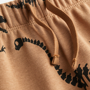 เซต2ชิ้นเสื้อยืดและกางเกงขาสั้นเบอร์มิวดาสำหรับผู้ชายชุดออกกำลังกายขนาดพลัสไซส์ออกแบบได้ตามต้องการ - Product Image 6