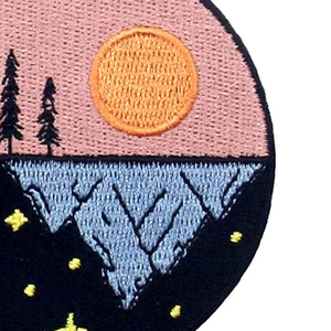 Parche Circular Termoadhesivo con Diseño Bordado de Montaña, Bosque, Atardecer, Luna y Estrellas, Decoración de Fieltro No Tejido para Regalo - Product Image 3