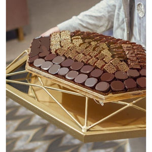 Bol de service à chocolat en métal doré de qualité supérieure fait à la main bol de service à desserts pour mariages ou occasions spéciales - Product Image 5