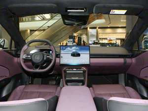 Voiture électrique d'occasion 2025, taille moyenne, 5 portes, 5 places, transmission automatique, importée du Japon, batterie 90-110 kWh - Product Image 4