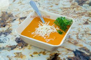 Platos de hojas de bambú biodegradables cuadrados y redondos, kits de suministros desechables ecológicos para fiestas, aptos para microondas y horno - Product Image 2