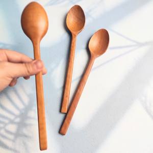 ผู้ผลิตช้อนไม้ลำไยธรรมชาติช้อนไม้แบบกำหนดเองครัวงานฝีมือคุณภาพสูง23ซม. จากเวียดนาม - Product Image 4