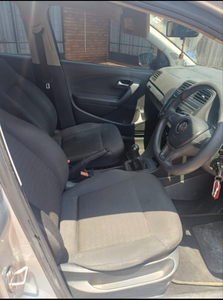Voiture d'occasion de qualité à prix abordable, Volkswagen Polo Vivo 1.4 Trendline 5 portes, conduite à droite, 2019 - Product Image 4