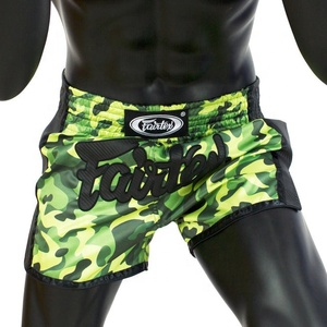 Shorts de boxe Muay Thai pour hommes, légers, en satin, pour l'entraînement au kickboxing, shorts de combat confortables pour la pratique en salle de sport - Product Image 1