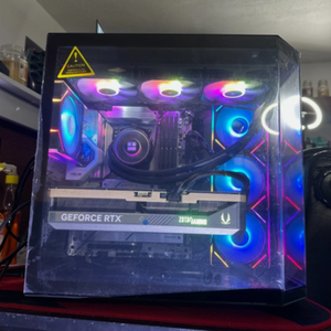 Amdss ryzenss เกม PC 9 9950X3D NV1D1A rtxs 5090 32GB แรม DDR5 2TB SSD Wi-Fi 6อุตสาหกรรม DIY/ODM สามารถปรับแต่งได้ - Product Image 1