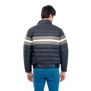Chaqueta acolchada de poliéster acolchada de invierno informal para hombre con cuello alto con forro de piel cálido y bolsillos laterales - Product Image 3