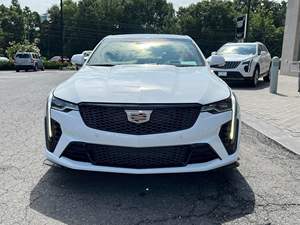 Cadillac CT4-V 2022 bien entretenue - Product Image 2