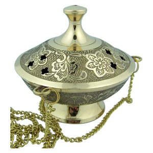 Brûleur d'encens suspendu en laiton avec chaîne accessoires de parfum d'air article décoratif pour la décoration intérieure d'hôtel à la maison - Product Image 2