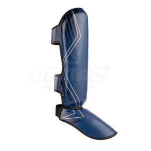 Protège-tibias de boxe léger et confortable avec rembourrage durable et maintien sécurisé - Product Image 3