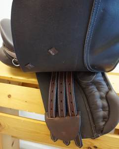 Forte demande AFR Export All-Purpose 4H Training Brown English Indian Premium Leather Western Saddle Wide Tree Lead Line - Product Image 5