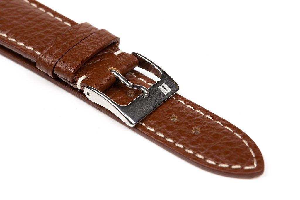 สีน้ำตาล