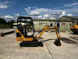 2018 Caterpillar 301.4C Mini pelle hydraulique compacte efficace avec boîte de vitesses de pompe de précision Garantie 1 an - Product Image 3