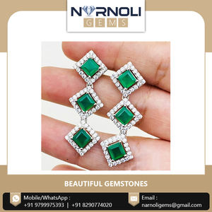 ต่างหูเงินสเตอร์ลิง925เก๋ไก๋ด้วยอัญมณีสีเขียวตัดสี่เหลี่ยมและเซอร์โคเนียประกาย - Product Image 4